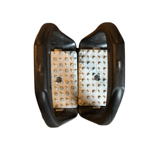 Compositi Wide Track Stirrups - Picture 4 of 9